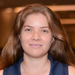 Efrat Feldman 300x300 Efrat Feldman 300x300
