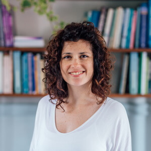 300x300 - Alina Landa Sofer 300x300 - Alina Landa Sofer