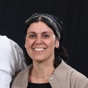 300x300 אוריה שמלצר- 300x300 אוריה שמלצר-